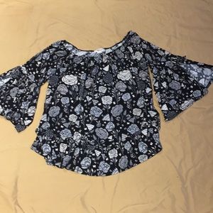 Women’s casual shirt size small with bell sleeves